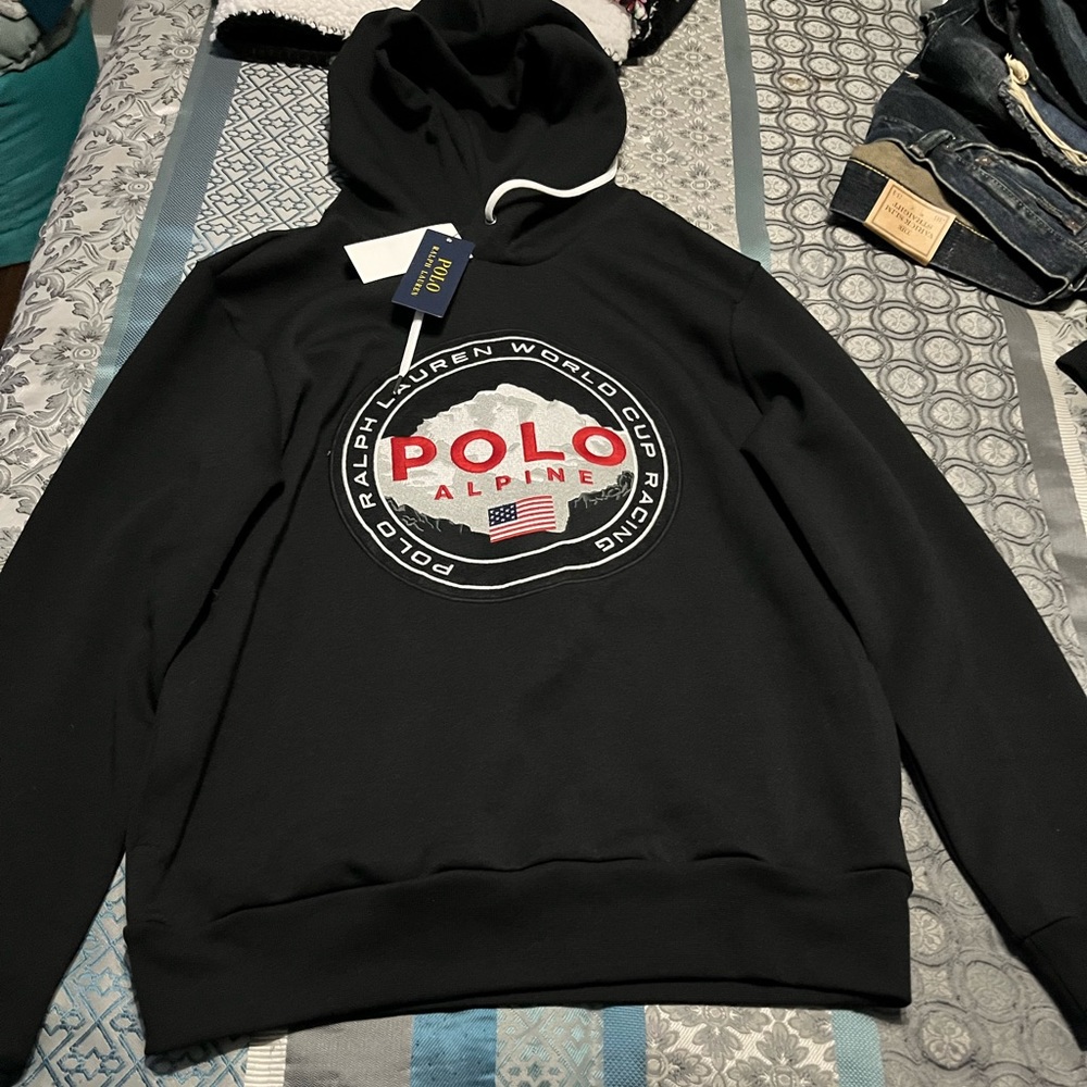 Polo hoodie size small (men)